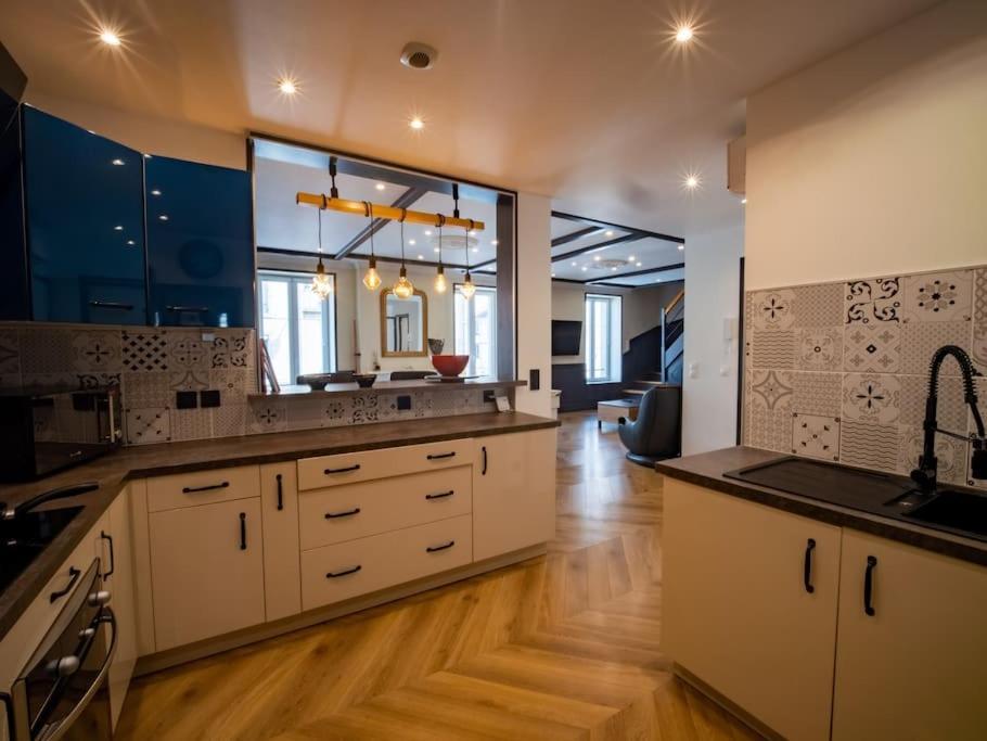 Duplex Jeanne D'Arc Billard Baby Logements Insolites Nancy Exterior foto